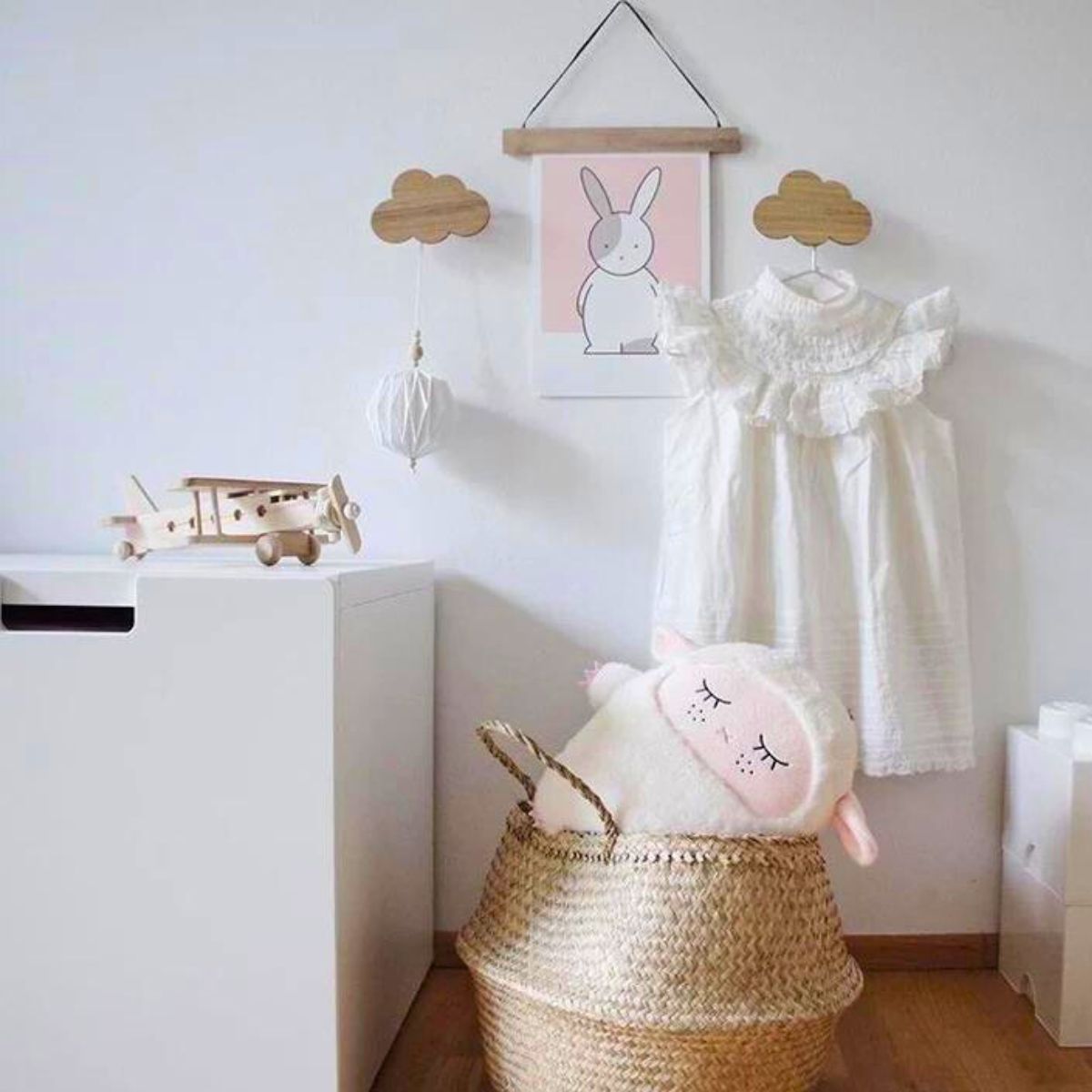 Doppeldecker Flugzeug aus Holz