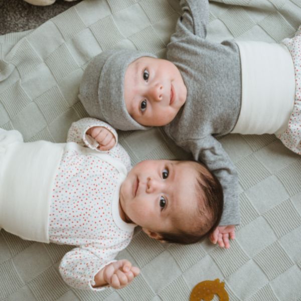 Natürlich ökologische Ausstattung für Baby, Schlafsack und Strampelsack aus Biobaumwolle von Popolini