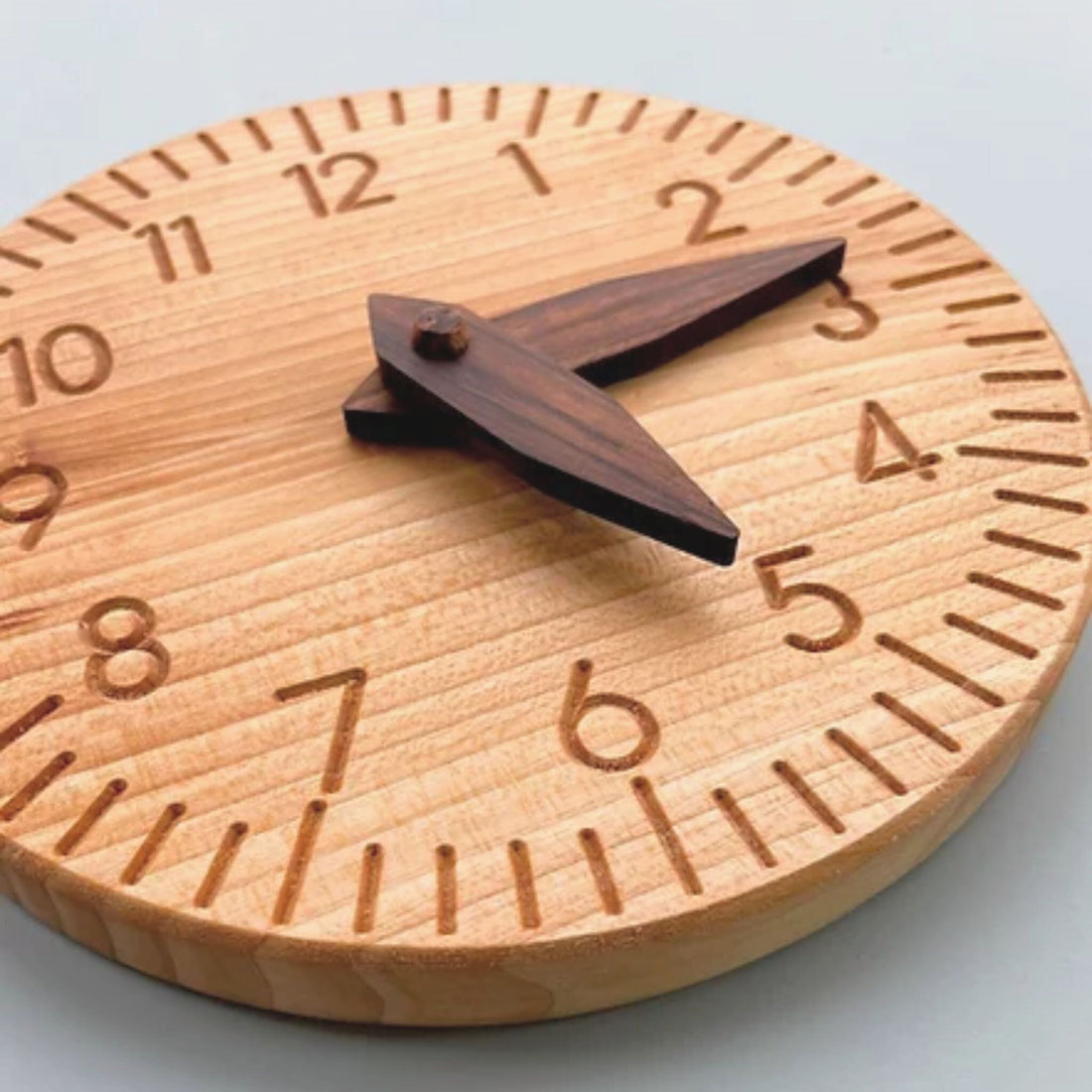Analoge Lern-Uhr